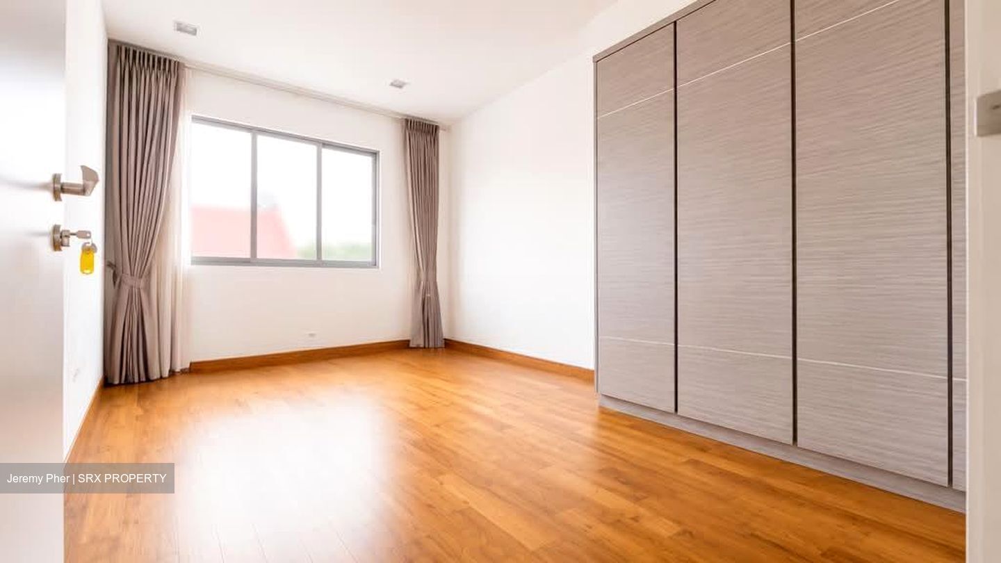 Serangoon Garden Estate (D19), Terrace #591305971
